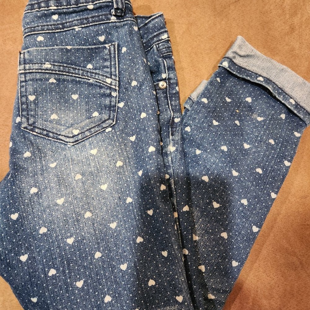 Arizona Jean Company Girl's sz 8 "HEARTS' crop jeans